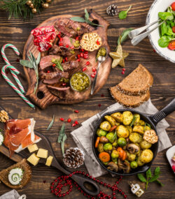 masa plina cu mancare, preparate de craciun