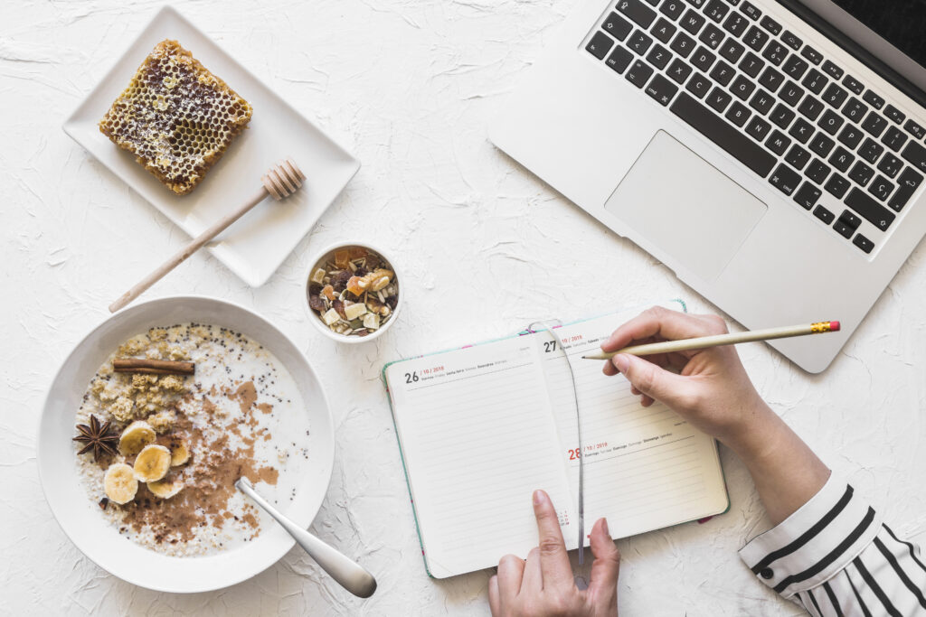 Completarea unui jurnal alimentar, recomandare in dieta fodmap