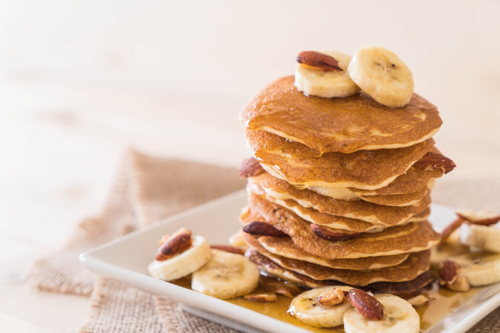 clatite pancakes cu banane 