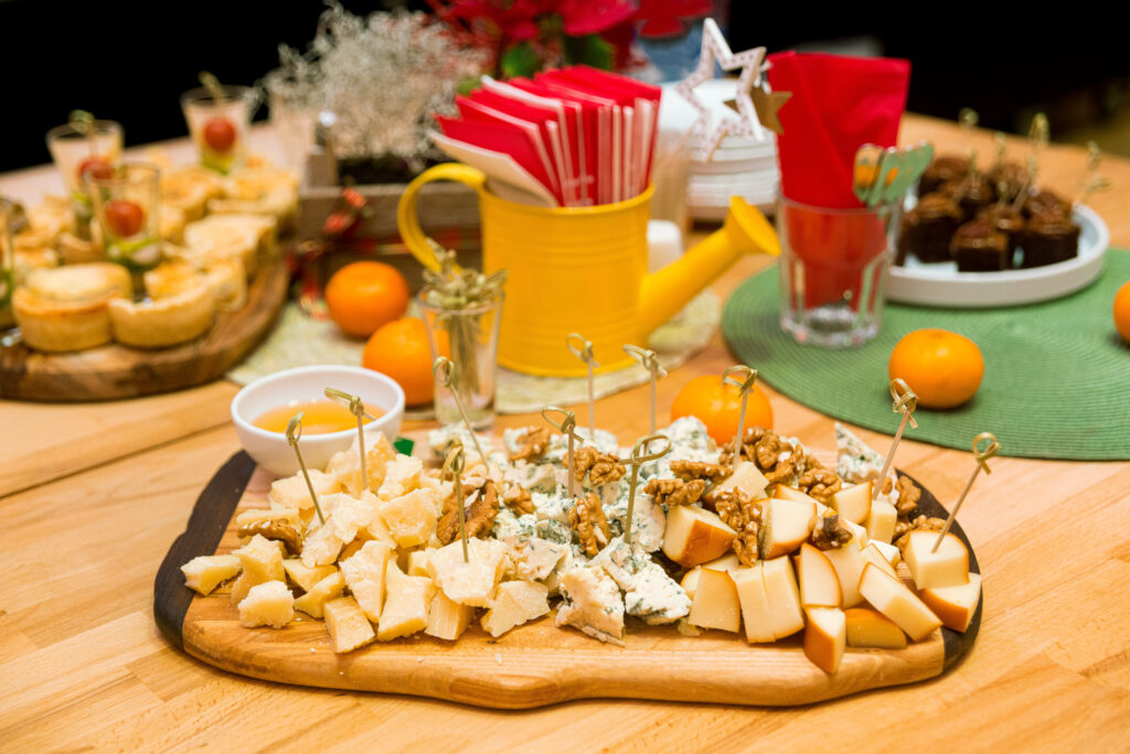 aperitiv de craciun de branzeturi